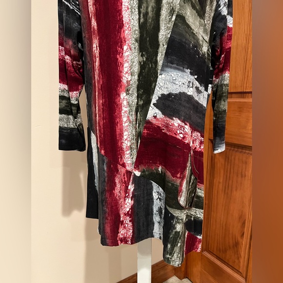 New, NWOT, Parsley & Sage Boutique Beautiful Asymmetrical Tunic Top Medium - Picture 4 of 10